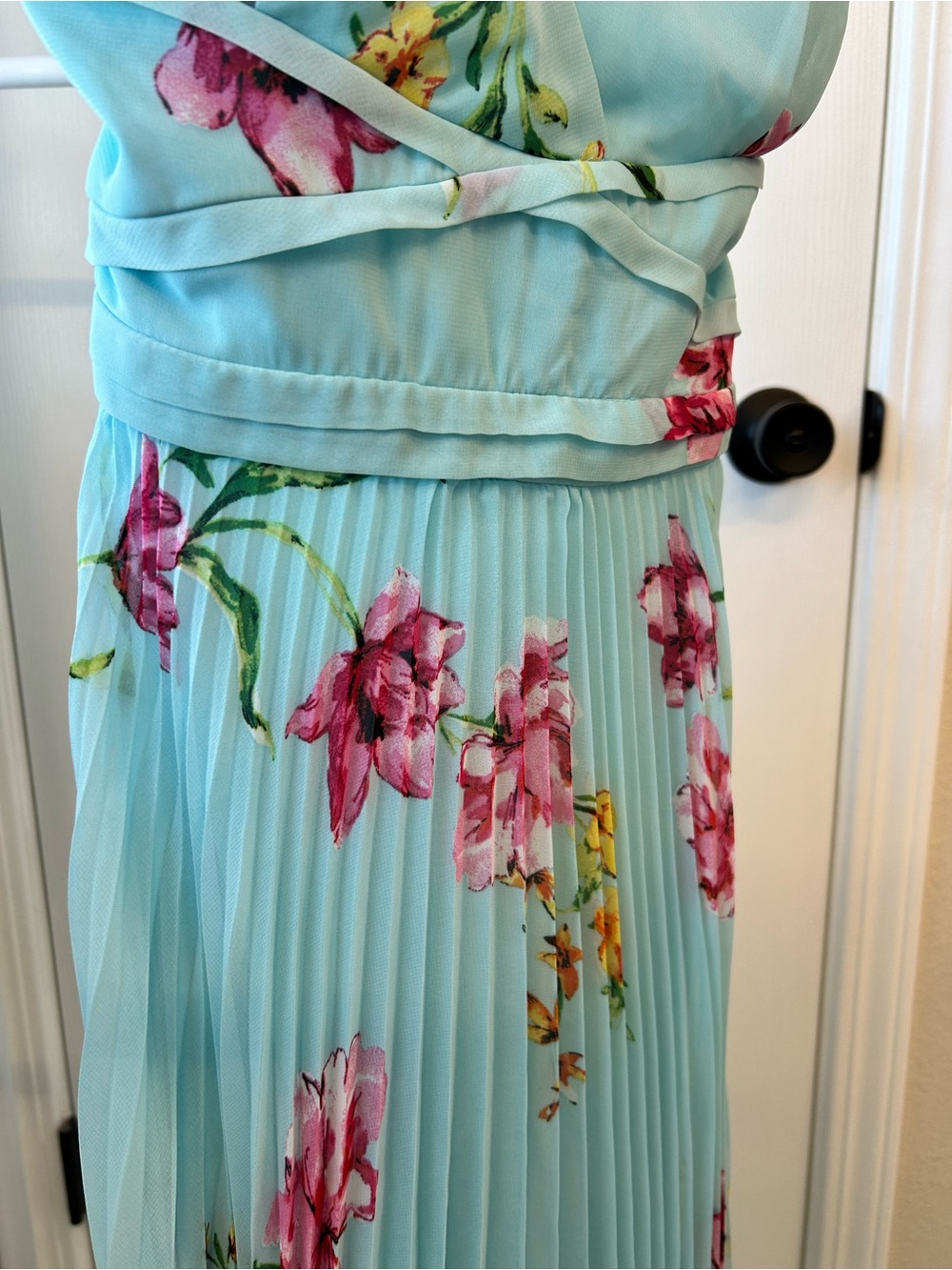 Laundry By Shelli Segal Blue Floral Pleated Maxi Dress - Picture 4 of 6